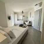 Achinos Hotel 4*