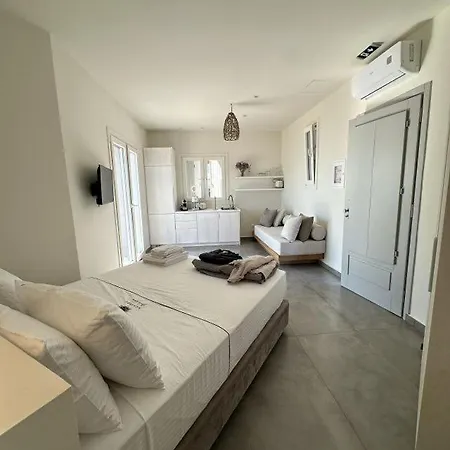 Achinos Hotel 4*