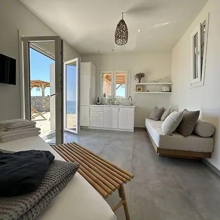 Hotel Achinos 4*